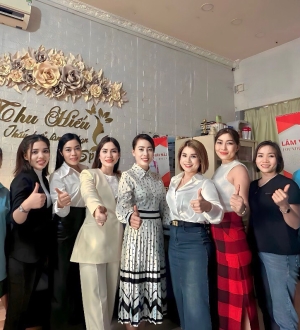 SPA THU HIẾU- VUI VẺ CÙNG KHÁCH HÀNG
